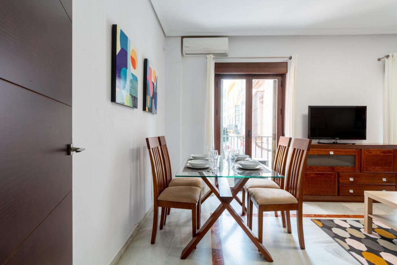 Holi-Rent Cuna Sevilla Eksteriør bilde