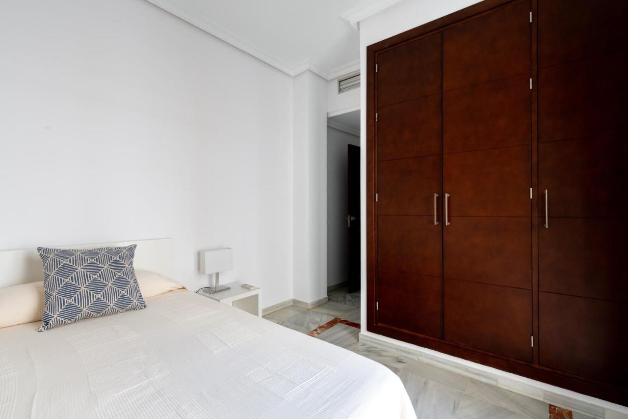 Holi-Rent Cuna Sevilla Eksteriør bilde